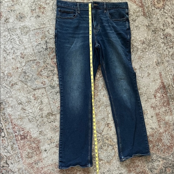 Old Navy Men's Bootcut Jeans - Dark Blue - Picture 5 of 6